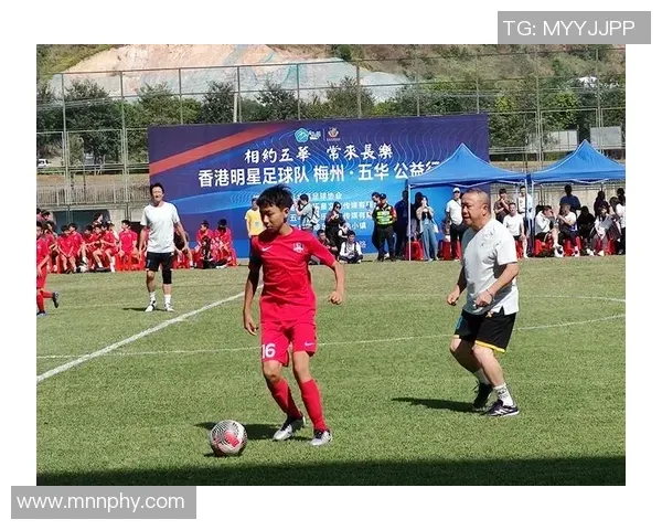 王钰栋入选国家队后，再传佳音，伊万重视人才，中国足球正展现崛起之势