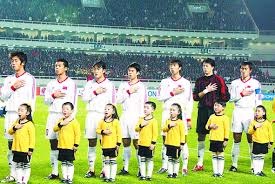 与上赛季判若两人，马刺侧翼悍将凯尔登-约翰逊堪称超级第六人